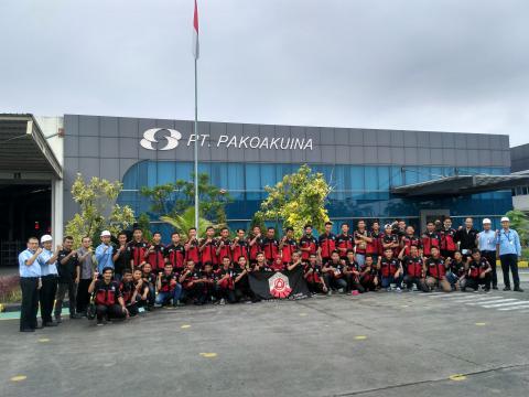 Kunjungan Industri dan Studi Banding Kunjungan Industri dan Studi Banding