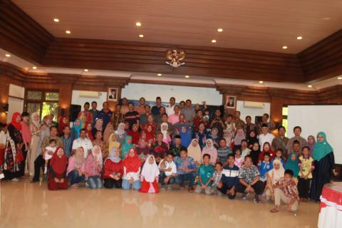 SYAWALAN KELUARGA JURUSAN PENDIDIKAN TEKNIK MESIN SYAWALAN KELUARGA JURUSAN PENDIDIKAN TEKNIK MESIN